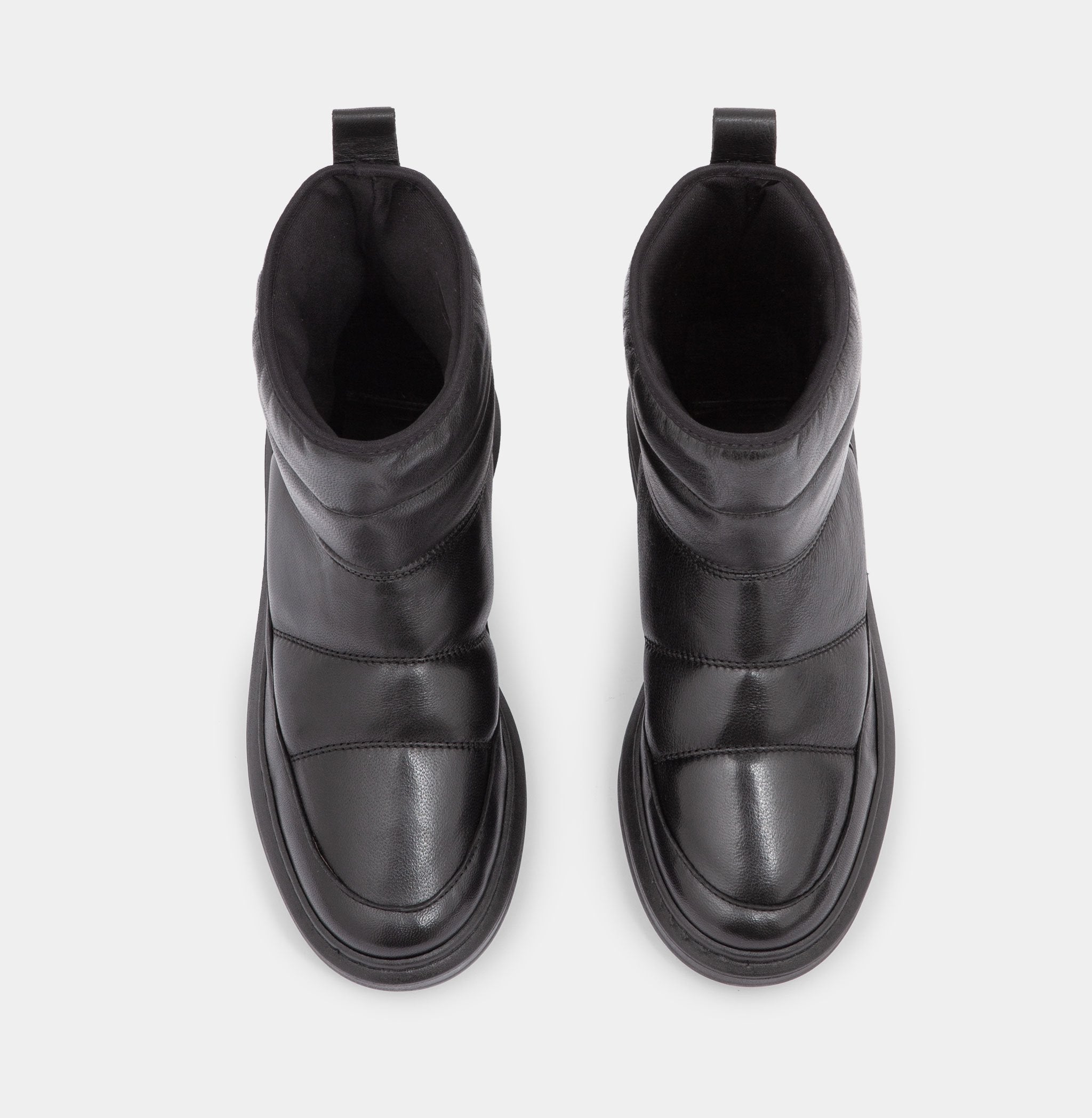 Moon Black Moon Boots 13-004-011 Black - 2