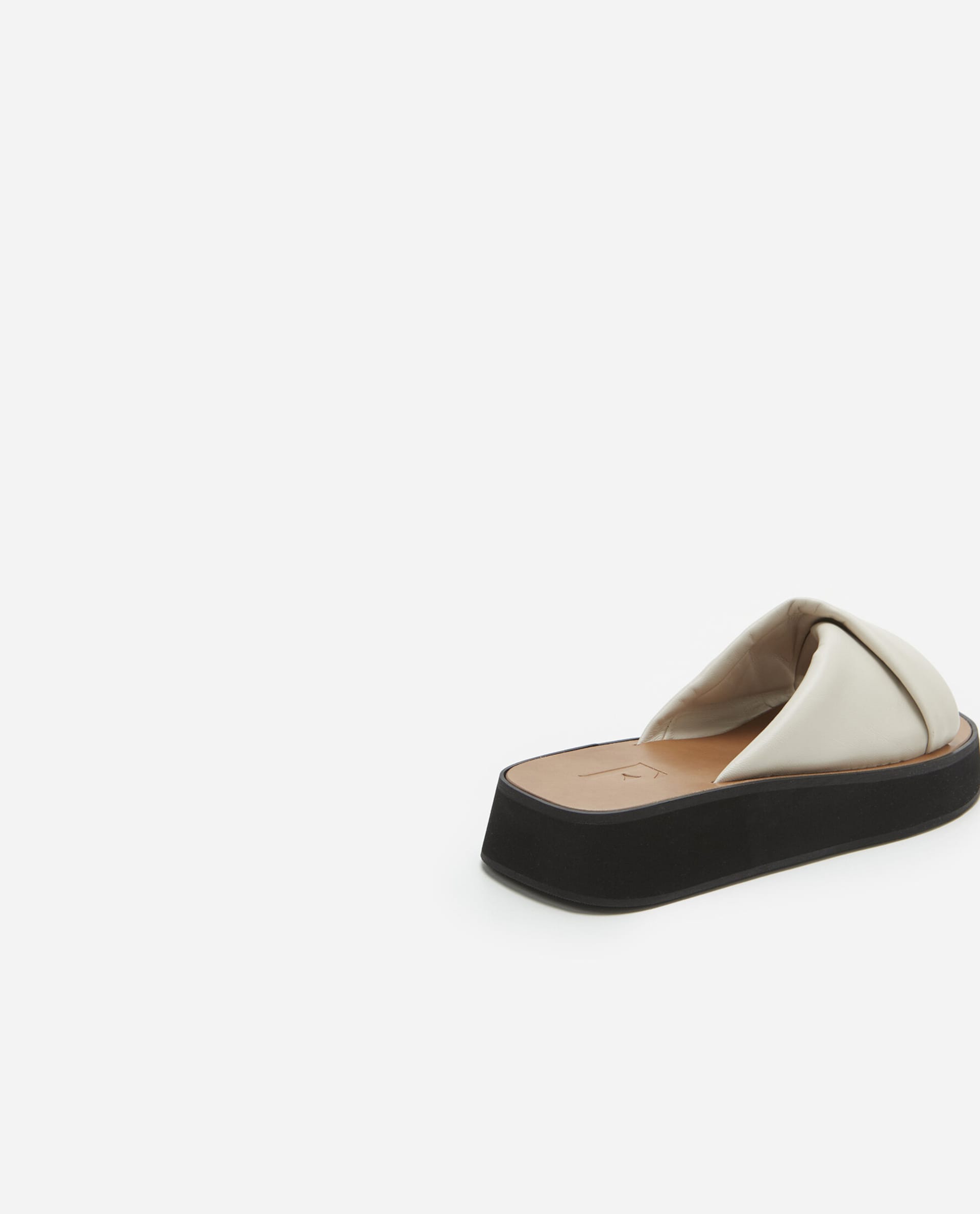 Bea Creme Leather Flat Sandals 22010721101-015 - 5