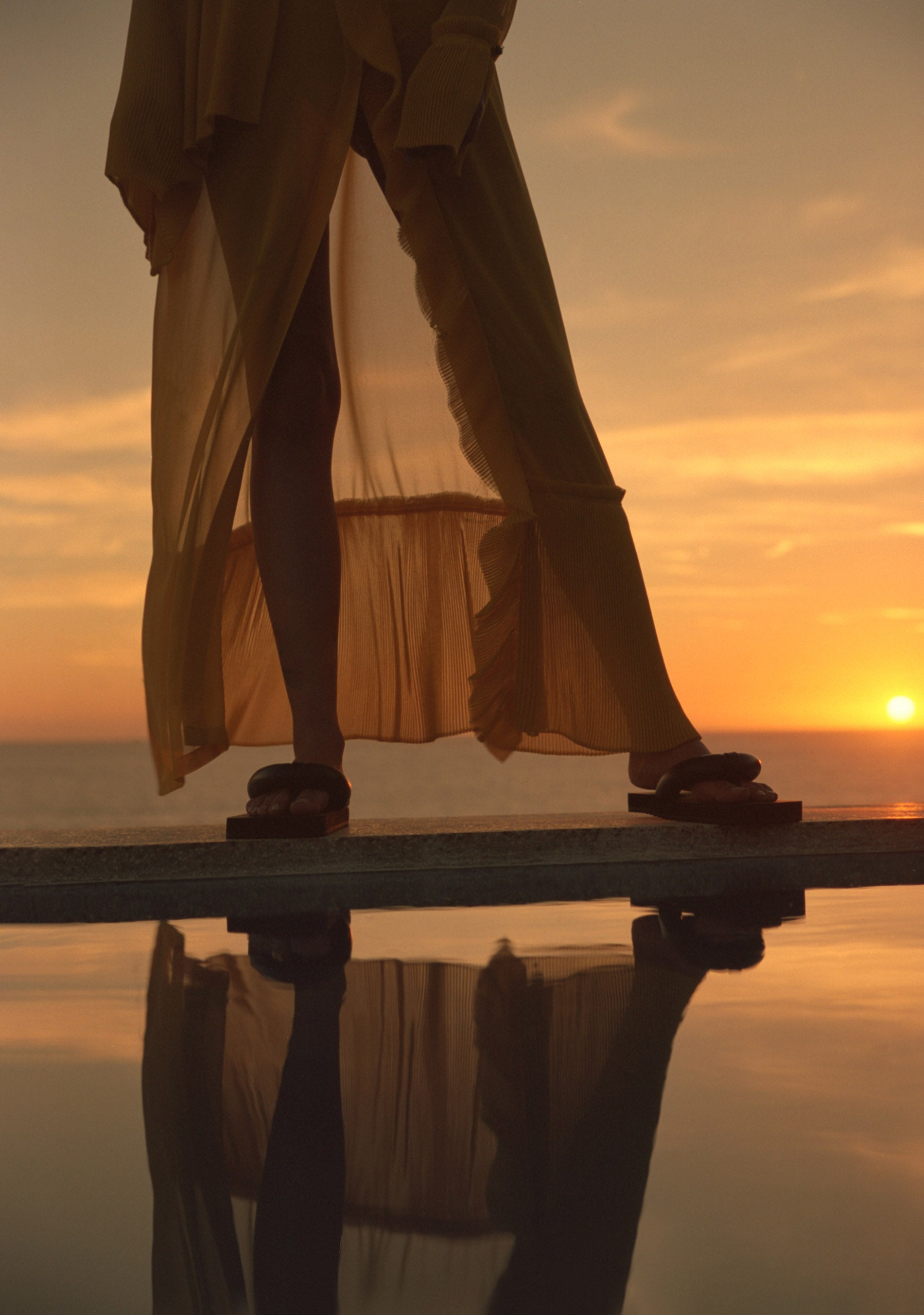 Suki Black Flip Flops PF0002 - 10