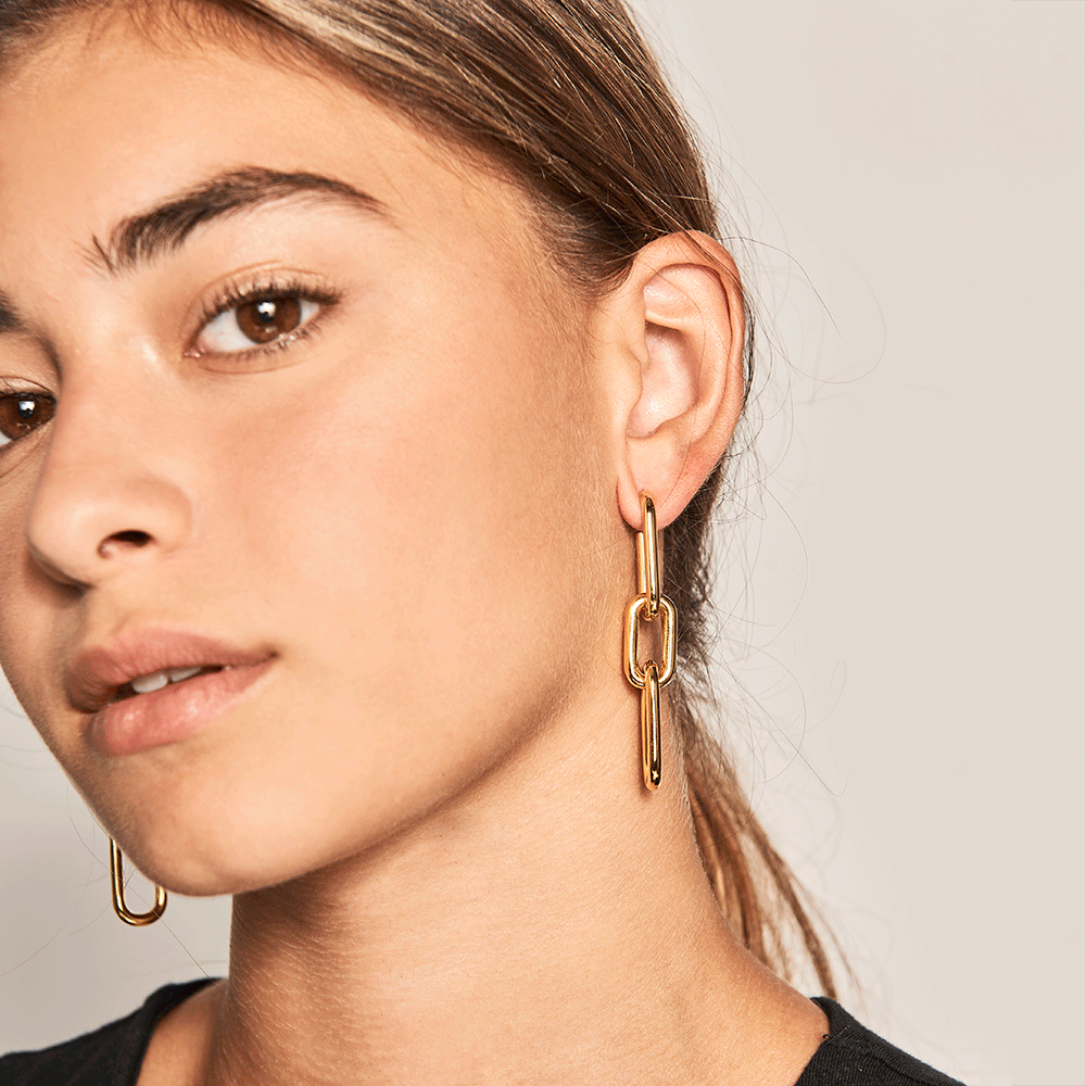 Muze Gold Earrings