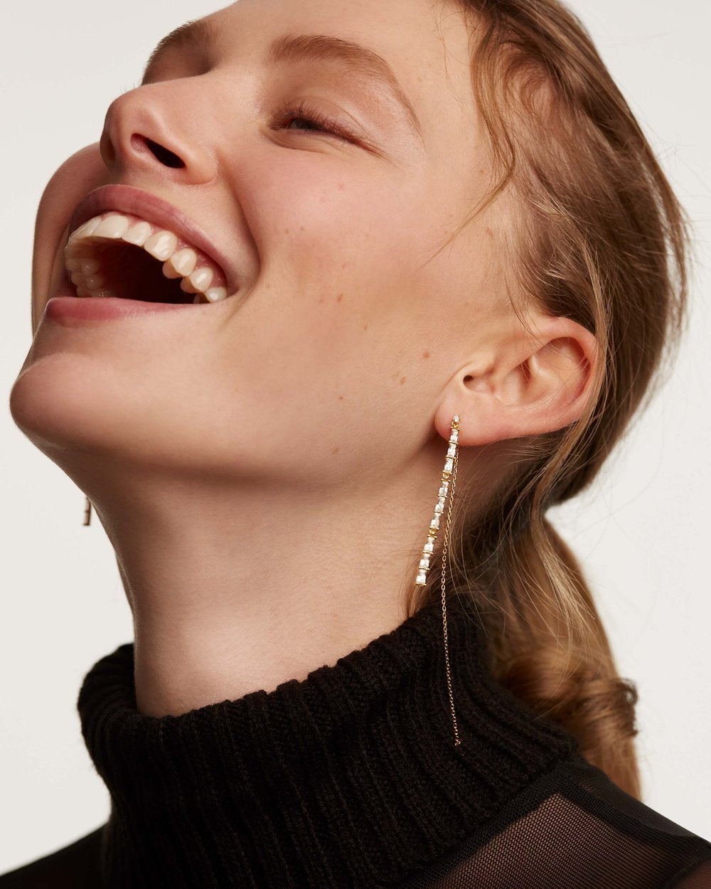 Idris Gold Earrings AR01-123-U - 03