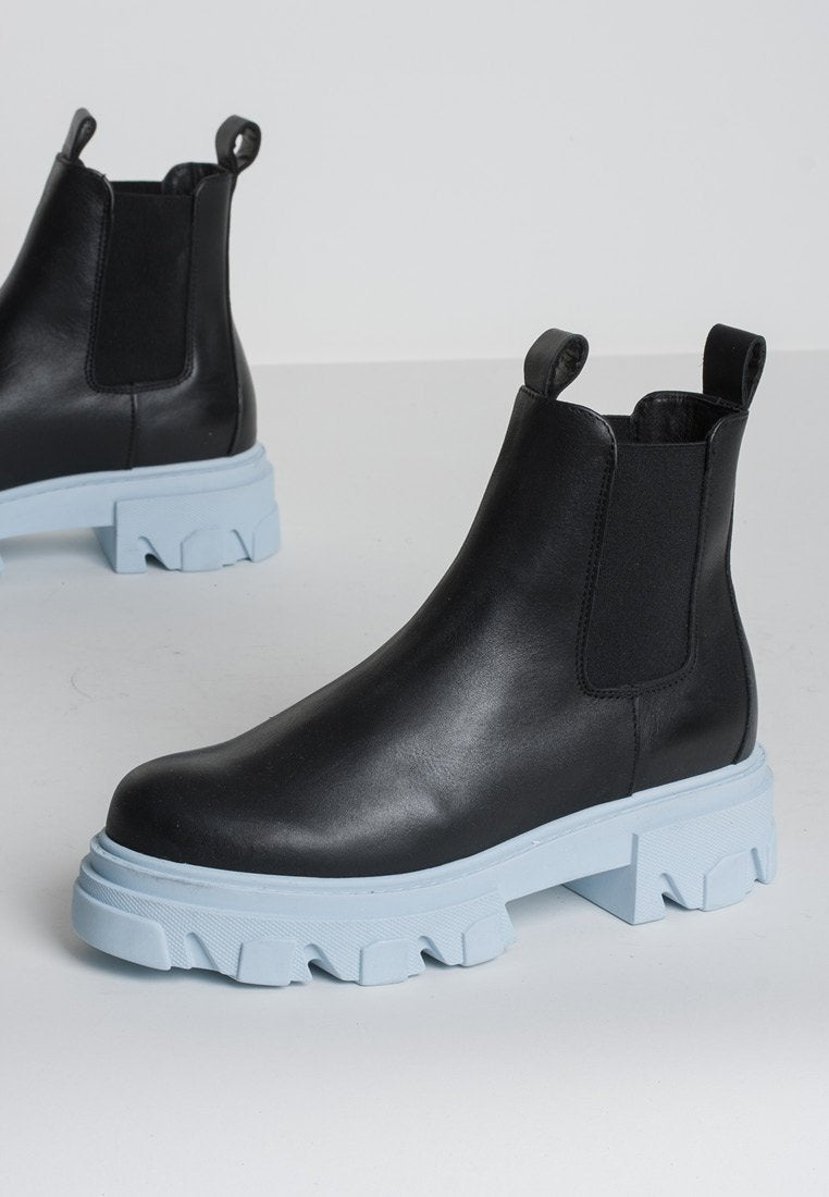 Asta Black Sky Leather Chelsea Boots Boots