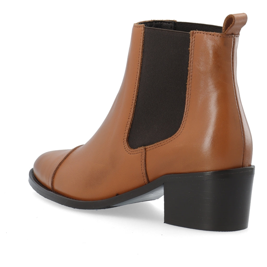 Bianco BIACAROL Dress Chelsea Chelsea Cognac