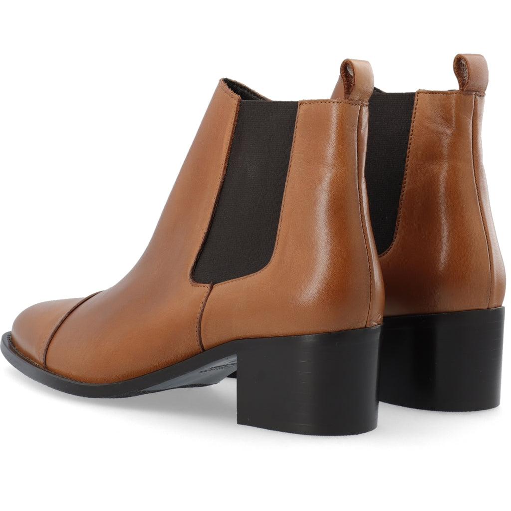 Bianco BIACAROL Dress Chelsea Chelsea Cognac