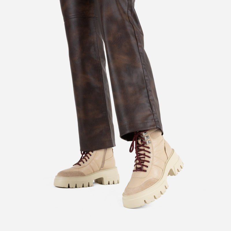 O Tizz Camel Outdoor Boots Track