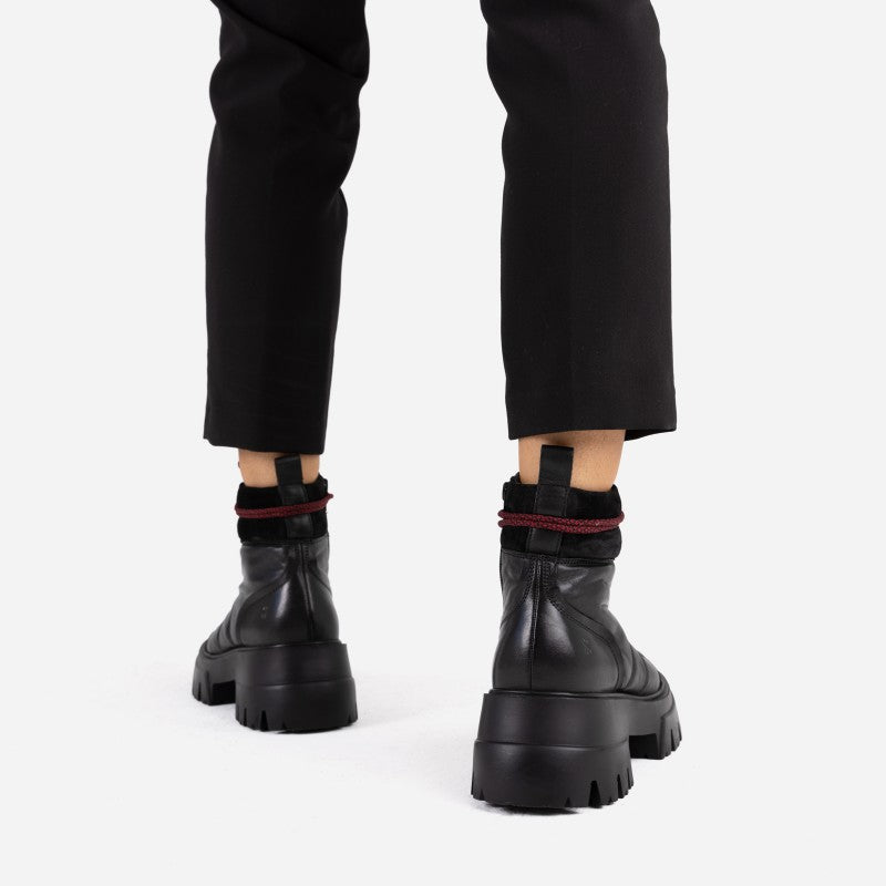 O Tizz Black Outdoor Boots 47442-CA-01 - 7