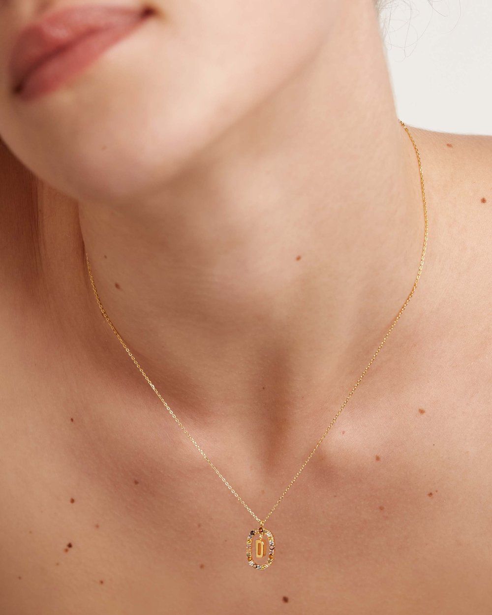 Letter D Circle Necklace CO01-263-U - 06