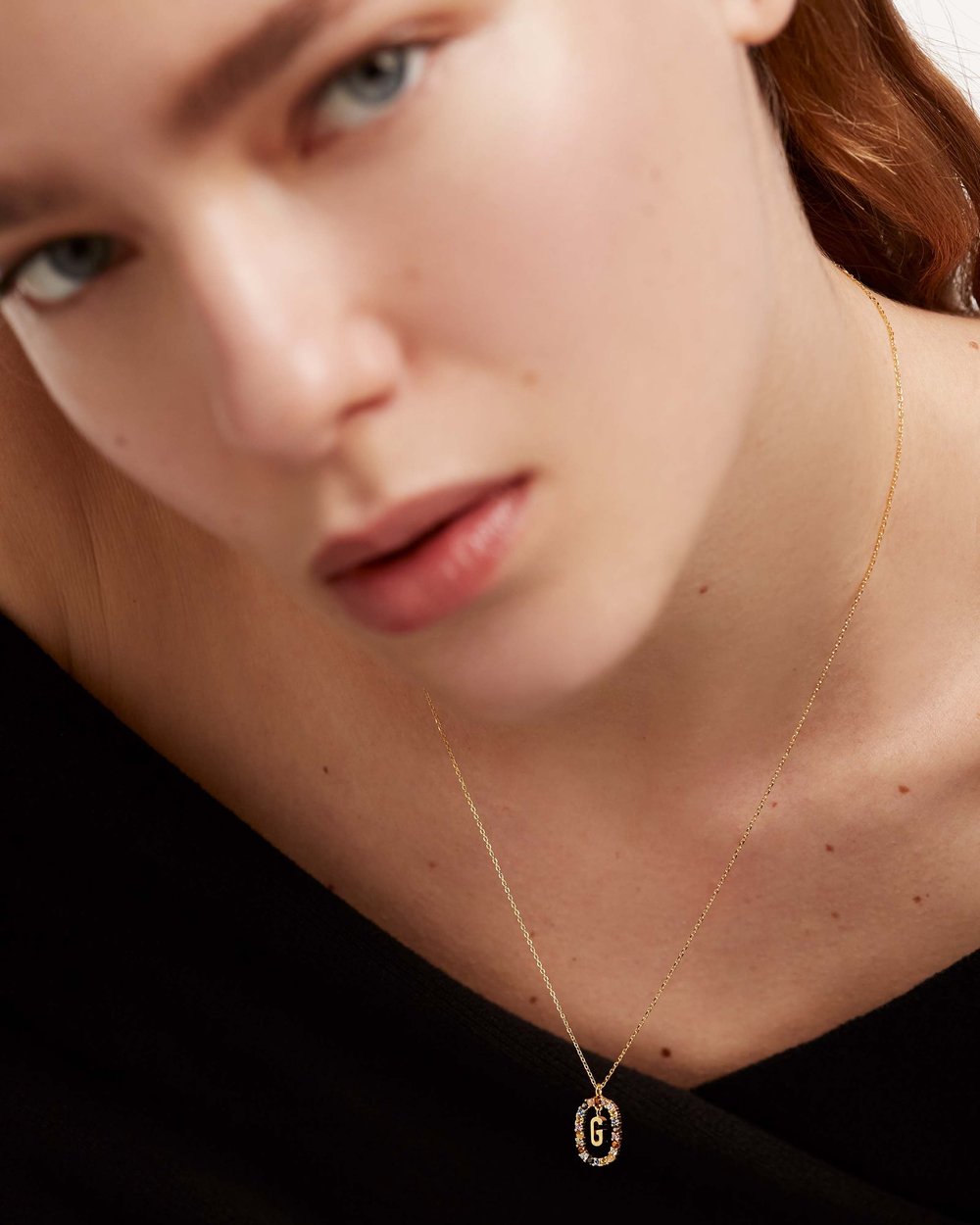 Letter G Circle Necklace CO01-266-U - 04
