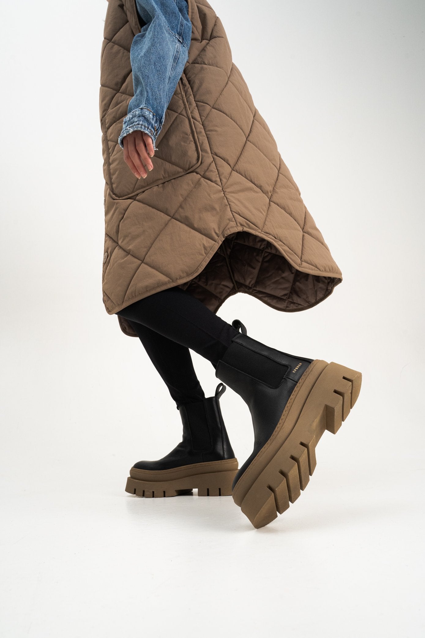 Vitello Black Stone Chelsea Boots CPH686_STONE - 02