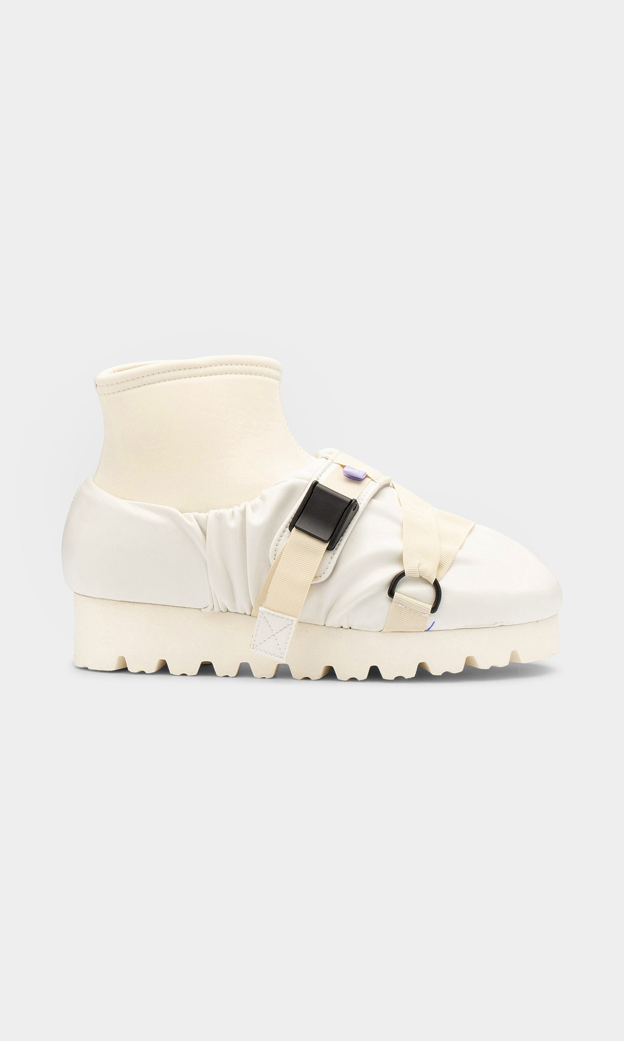 Nawa Camp Moon White Mid Shoes CS0014 - 05