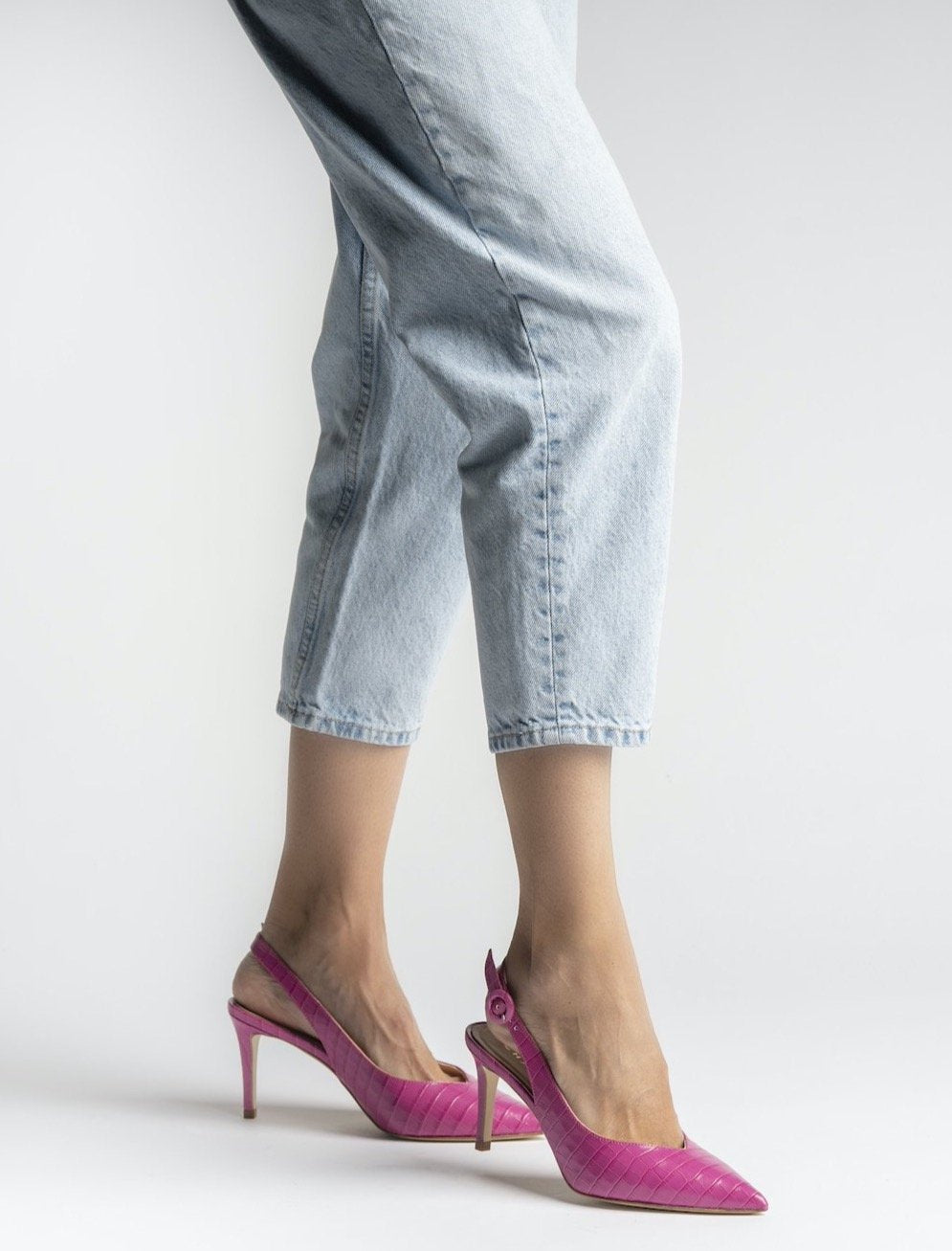 Cocco Fuchsia Sling Back Pumps Heels - 5