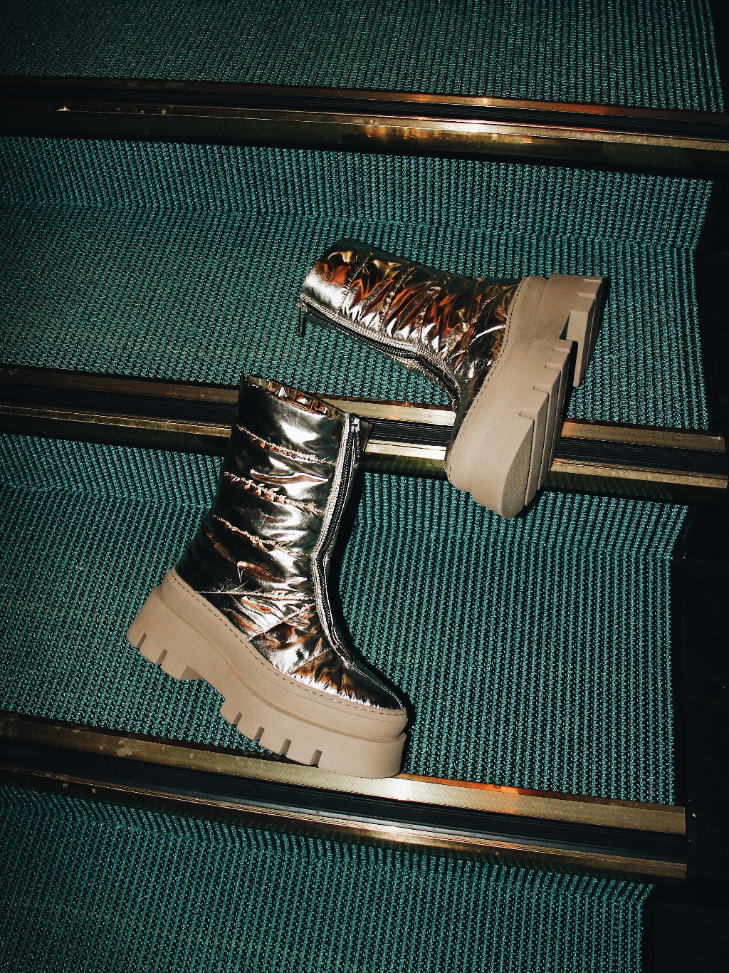 Evi-Ann Front Zip Champagne Chunky Boots 47379-P-2207 - 06