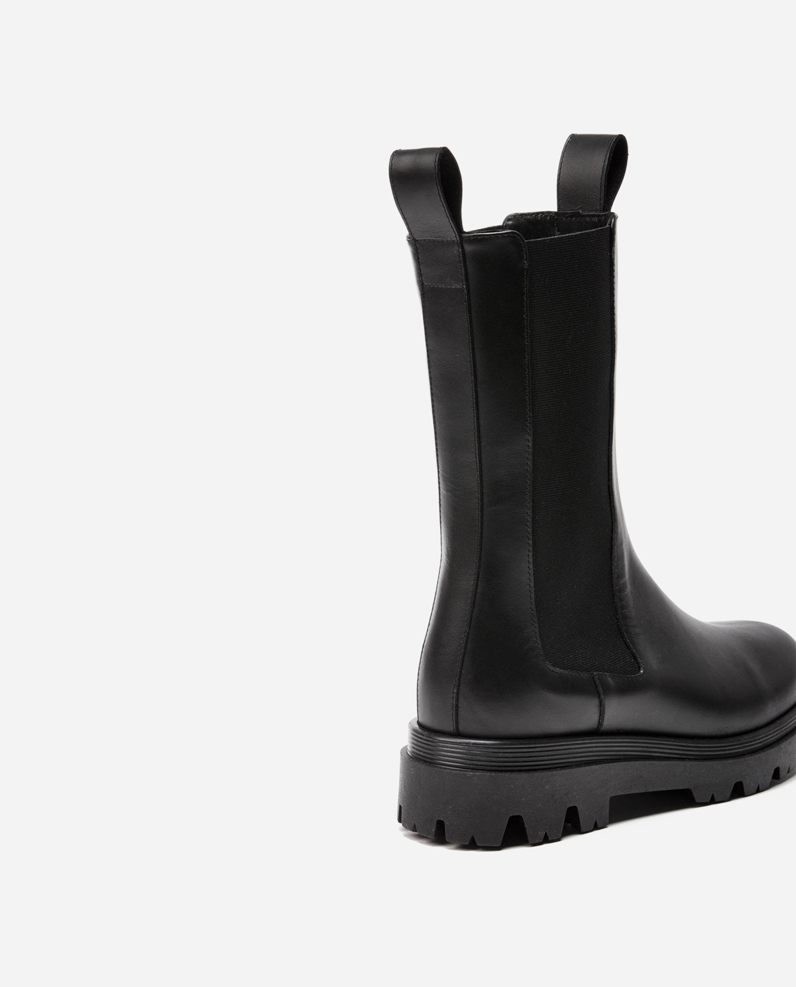 Lia Black Leather Chelsea Boots 20020813901-001 -06