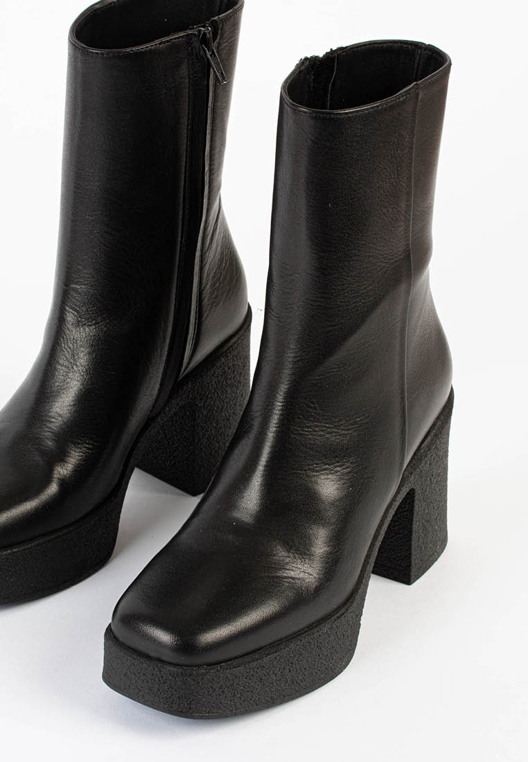 Frida Black Ankle Boots FRIDA-BLK - 3