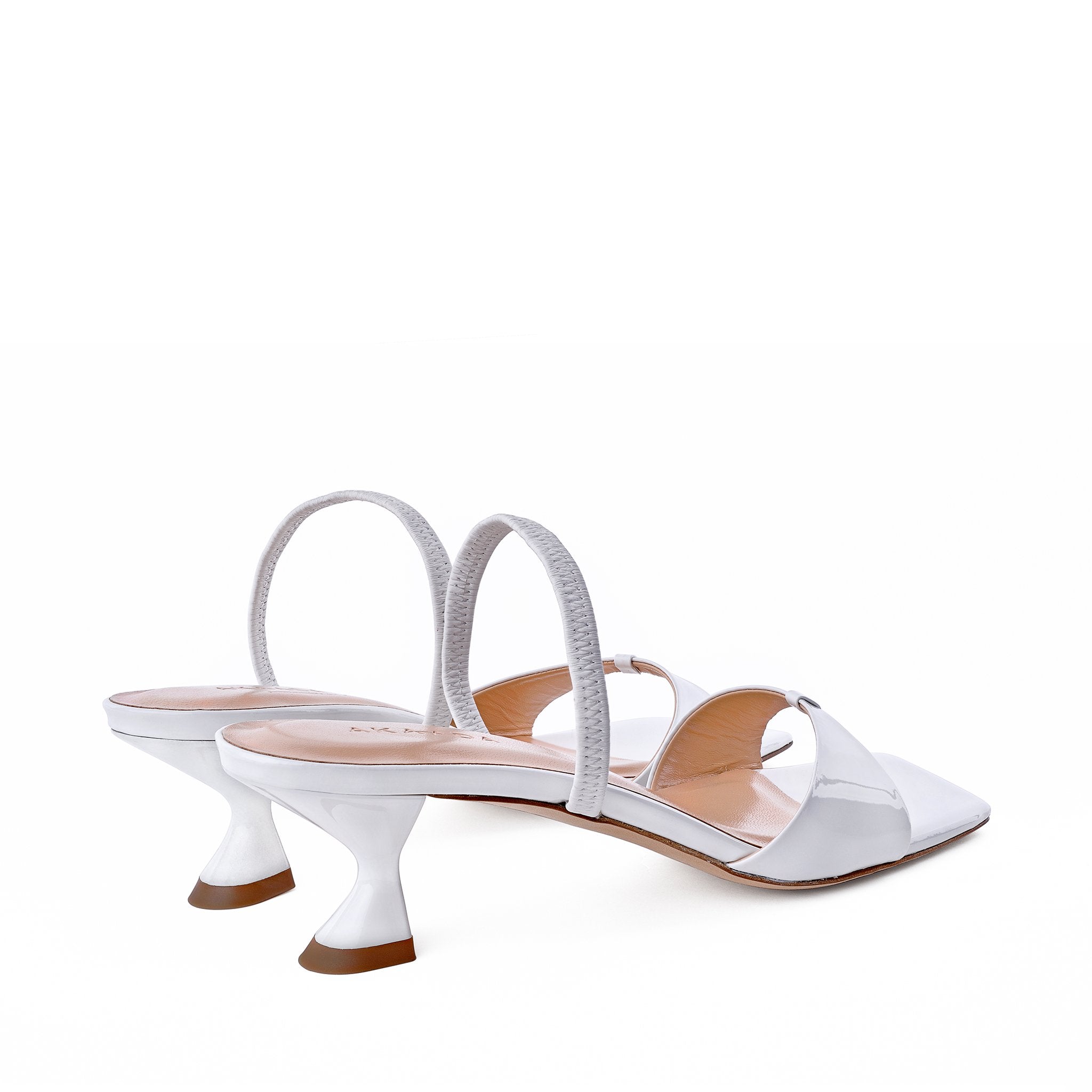 Sayuri White Patent Leather Sandals 20029-01-03 - 5