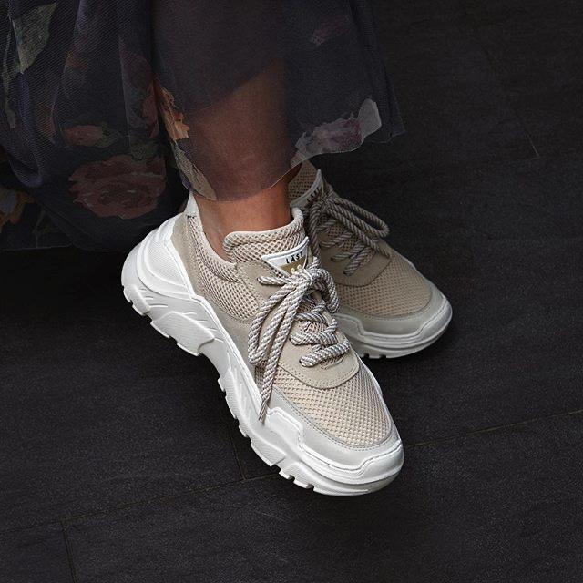 Sprint Mesh Beige Chunky Sneakers - 9