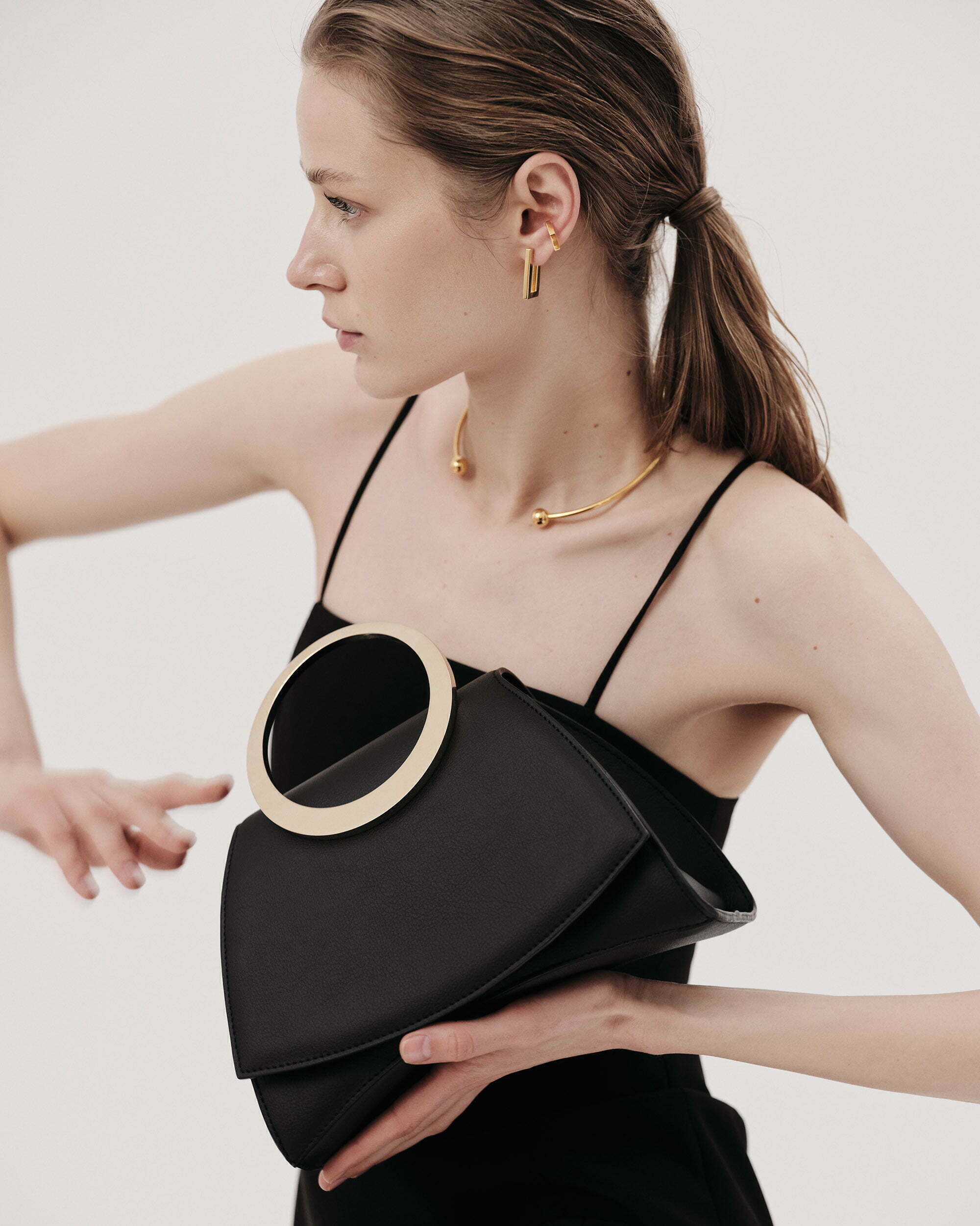 Maestoso Enso Mini Black Leather Handbag