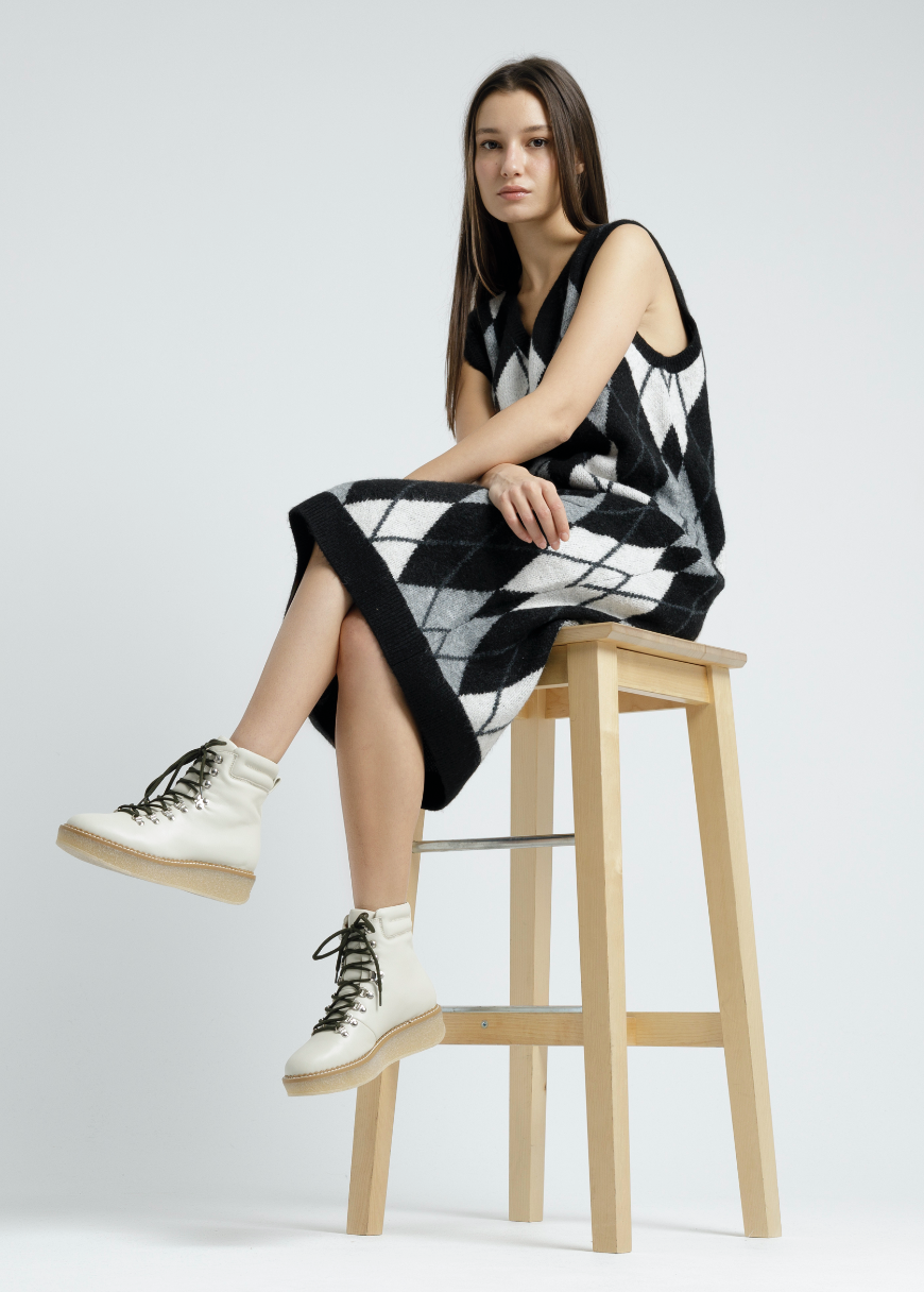 Misaki Off White Leather Ankle Boots 2009_OFF_WHITE - 2