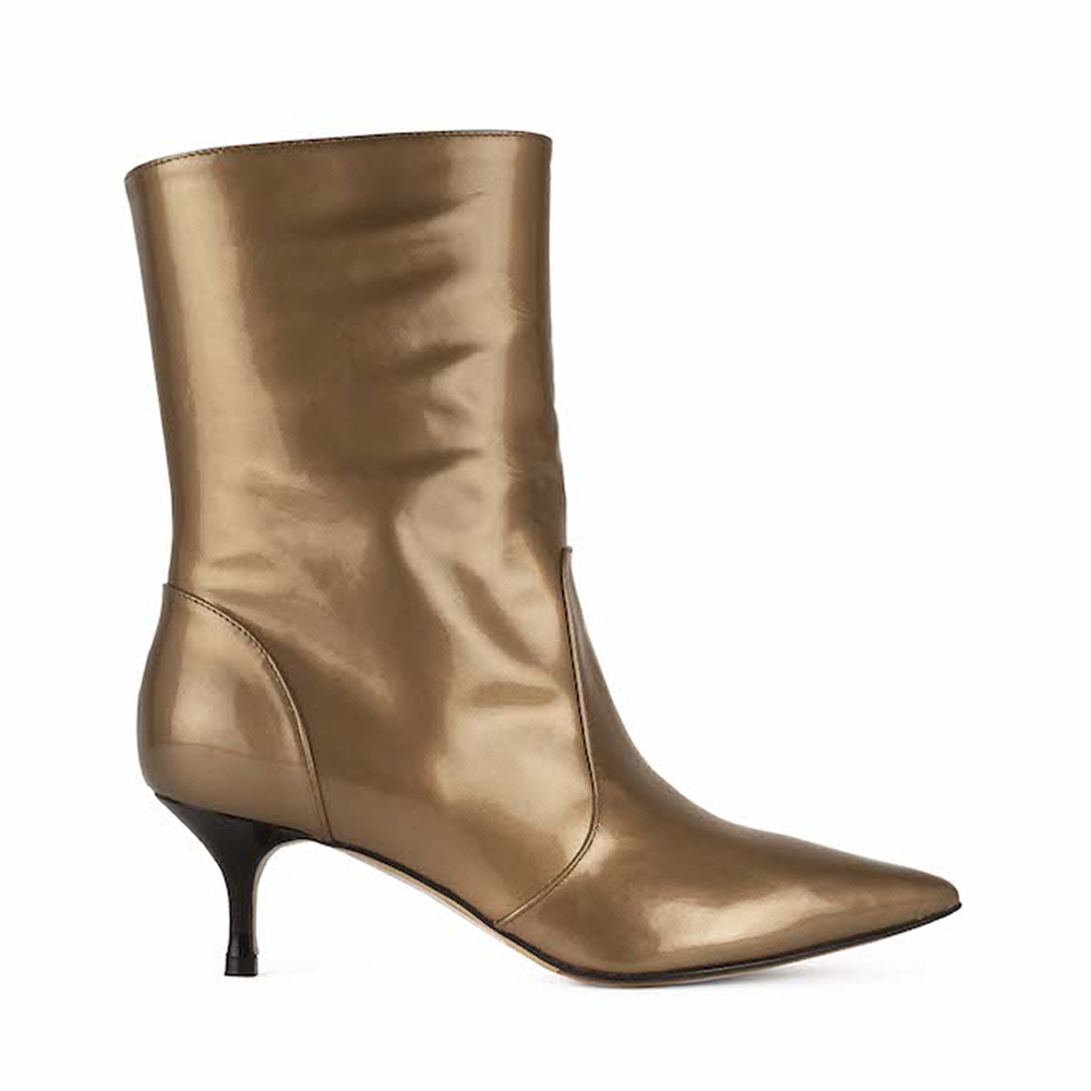 Rusty gold heels sales