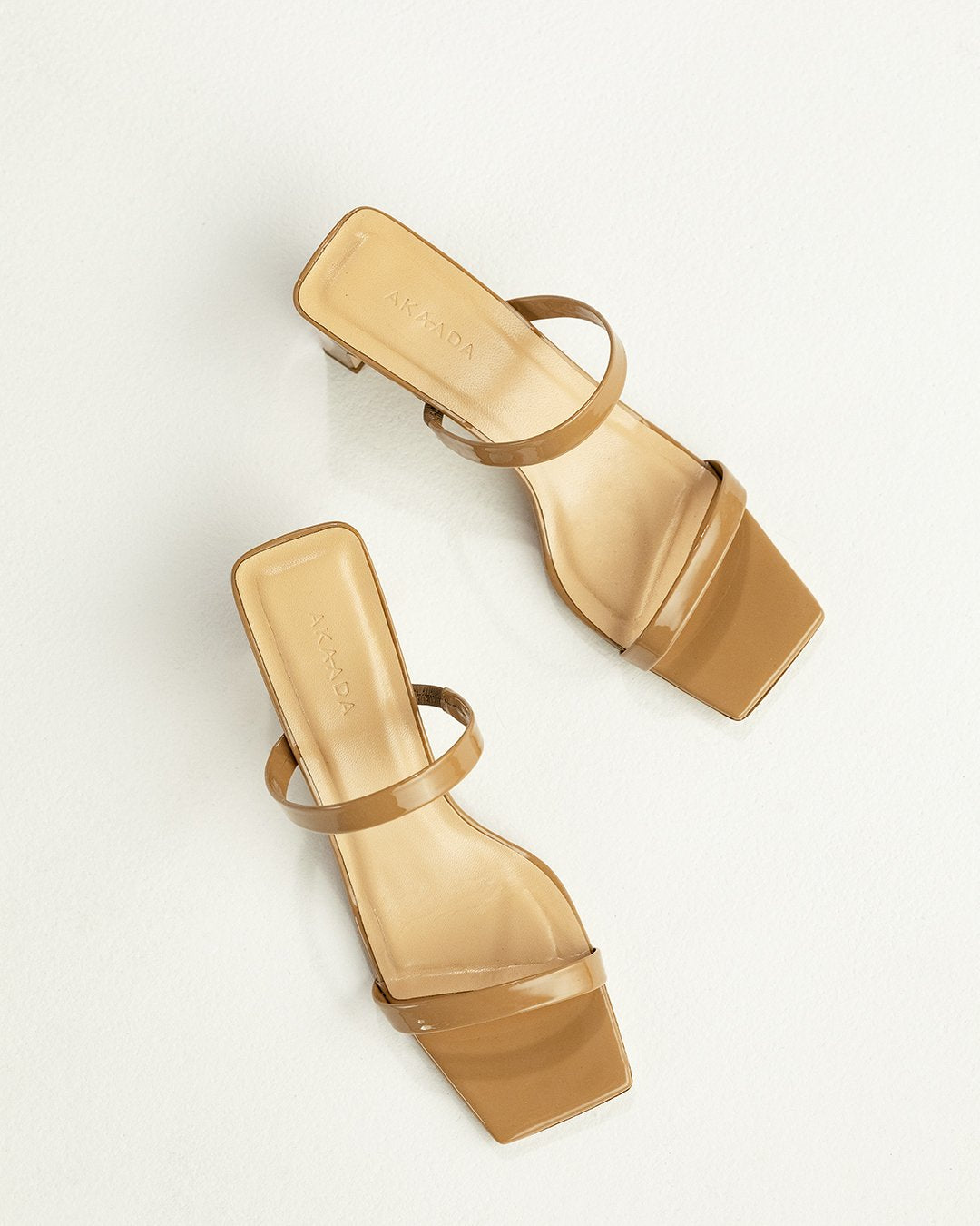 Yuki Nude Patent Leather Sandals 20033-01-02 - 2