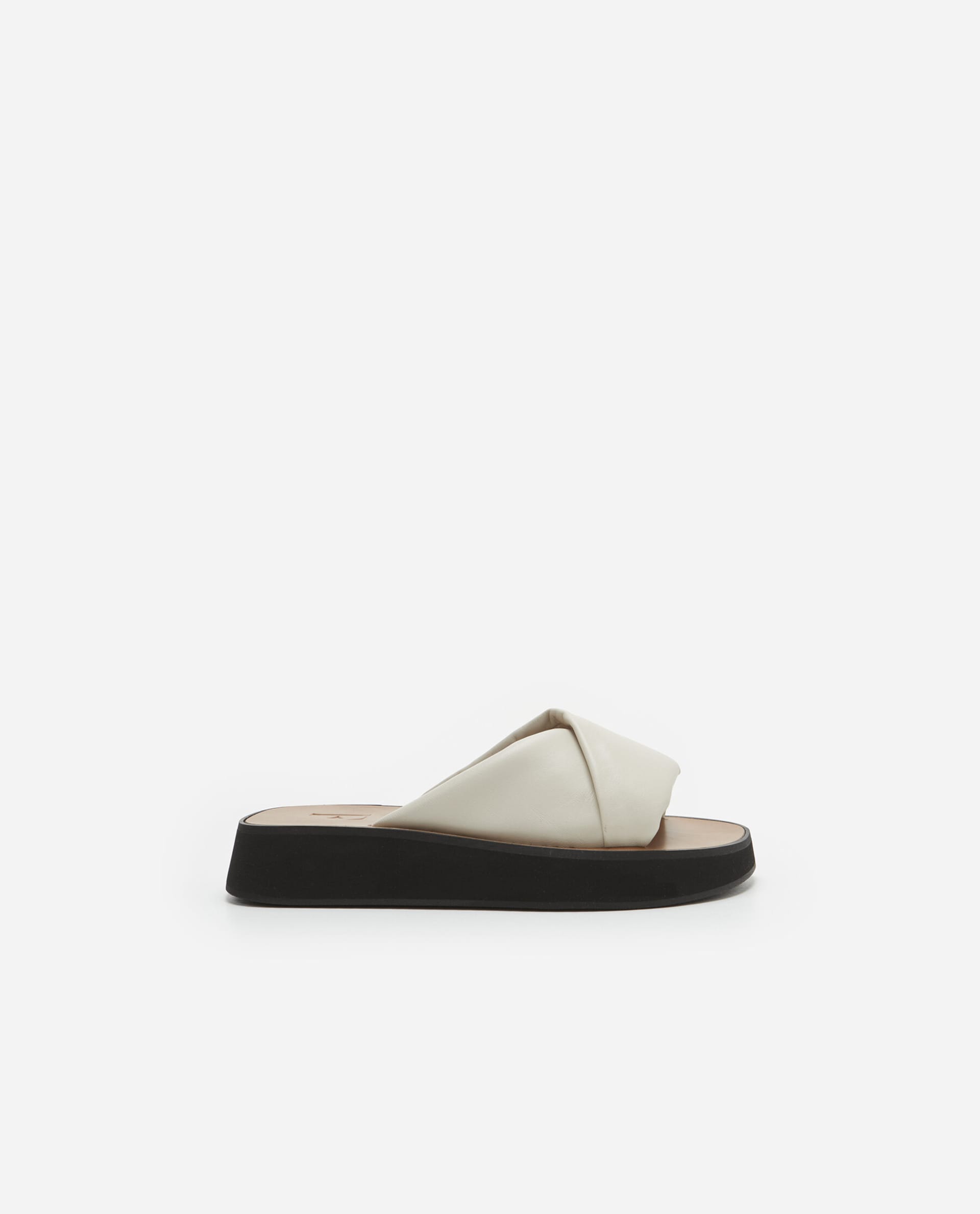 Bea Creme Leather Flat Sandals 22010721101-015 - 6