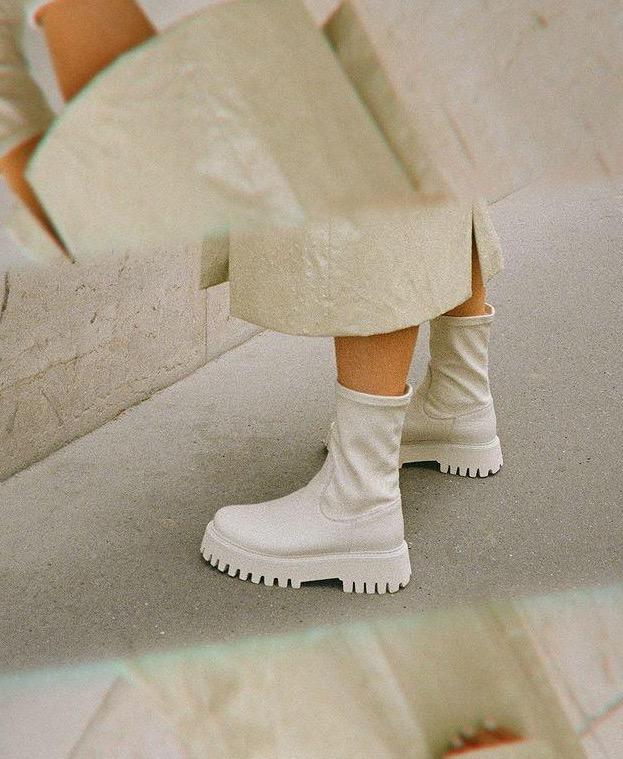 Groovy Stretch Winter White Chelsea Boots 47358-G1257 - 03
