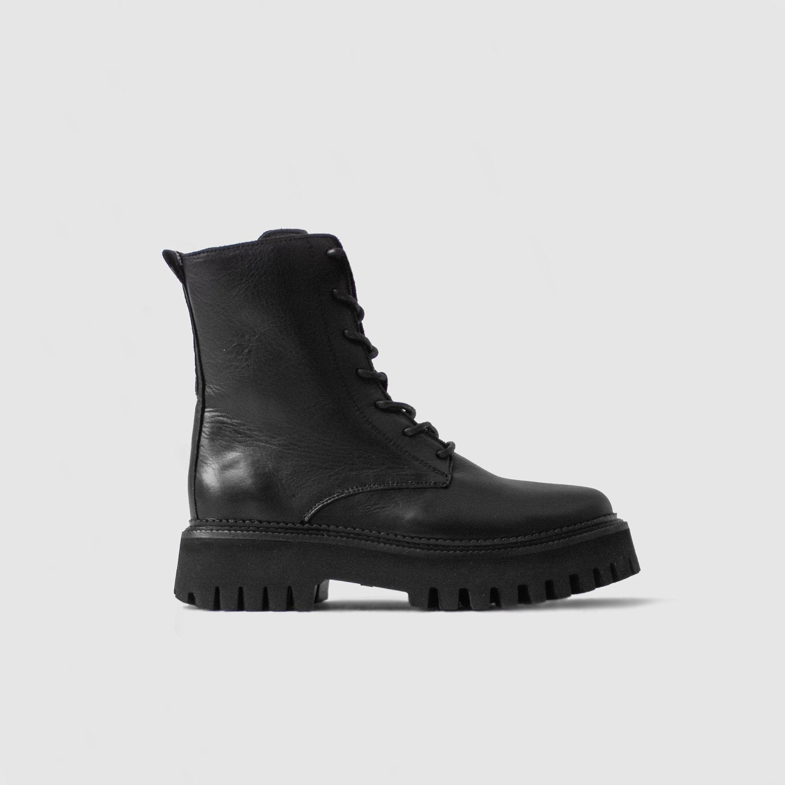 Groovy Hiking Blackl Boots 47283-A01 - 13