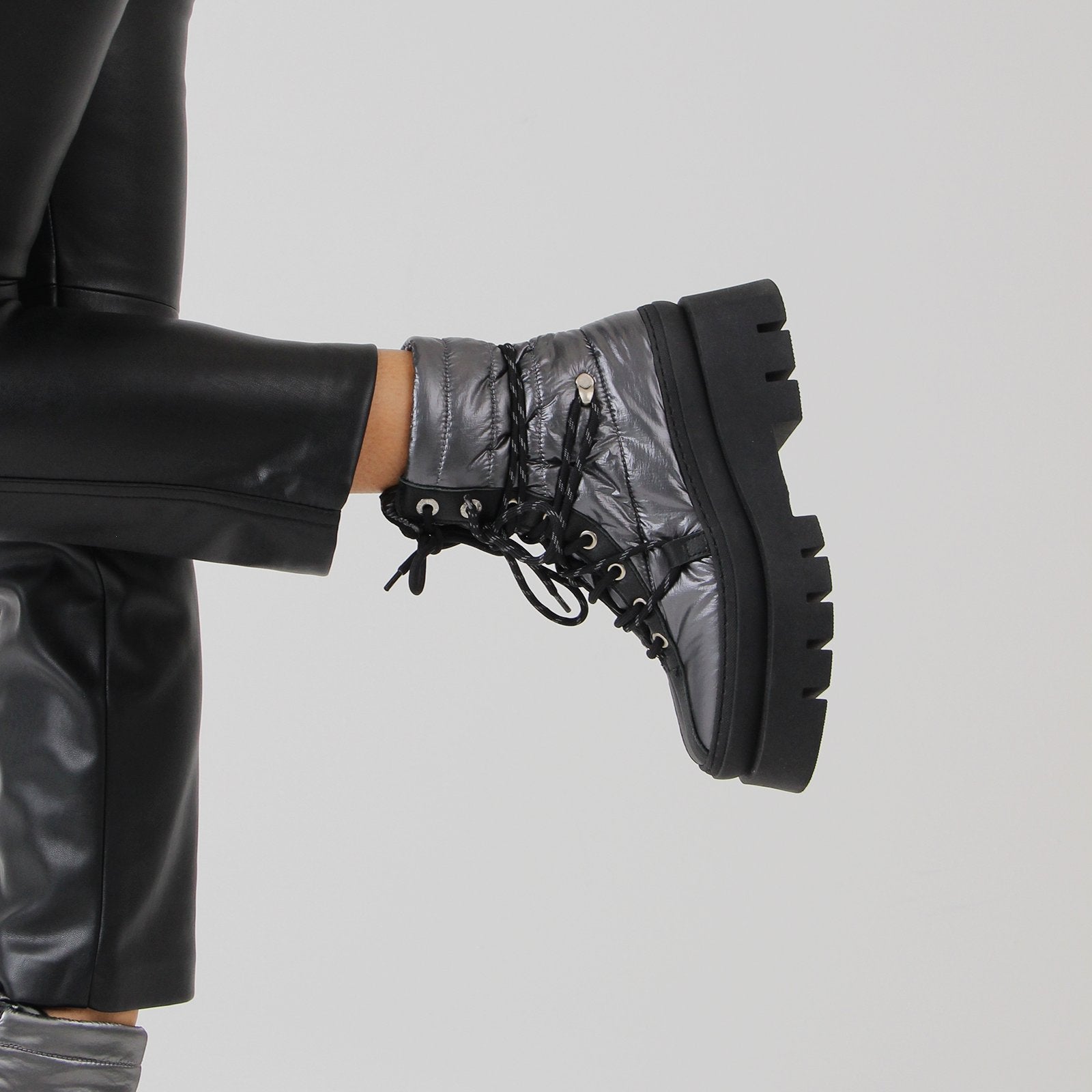 Evi - Ann Double Laces Gunmetal Chunky Boots Boots