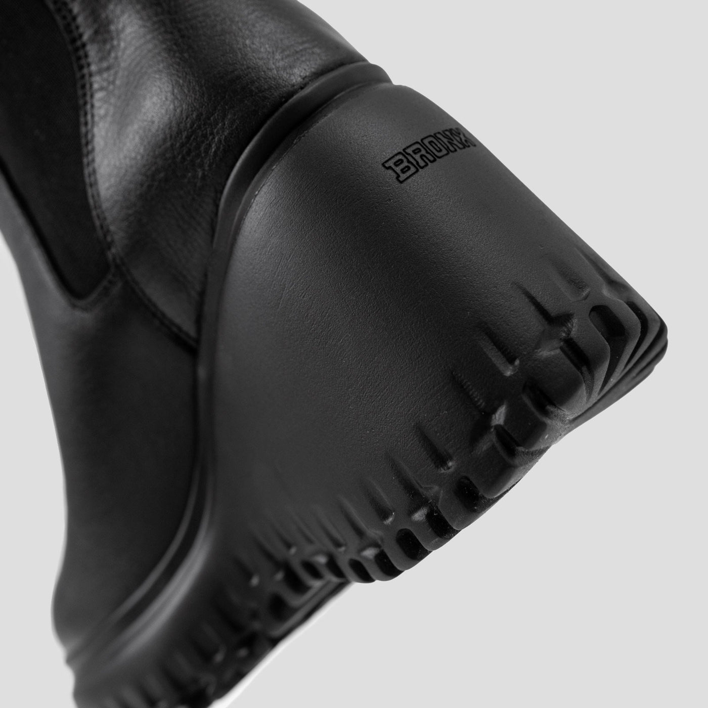 chelsea boots bronx