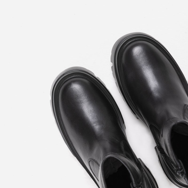 O Tizz Black Leather Ankle Boots Boots