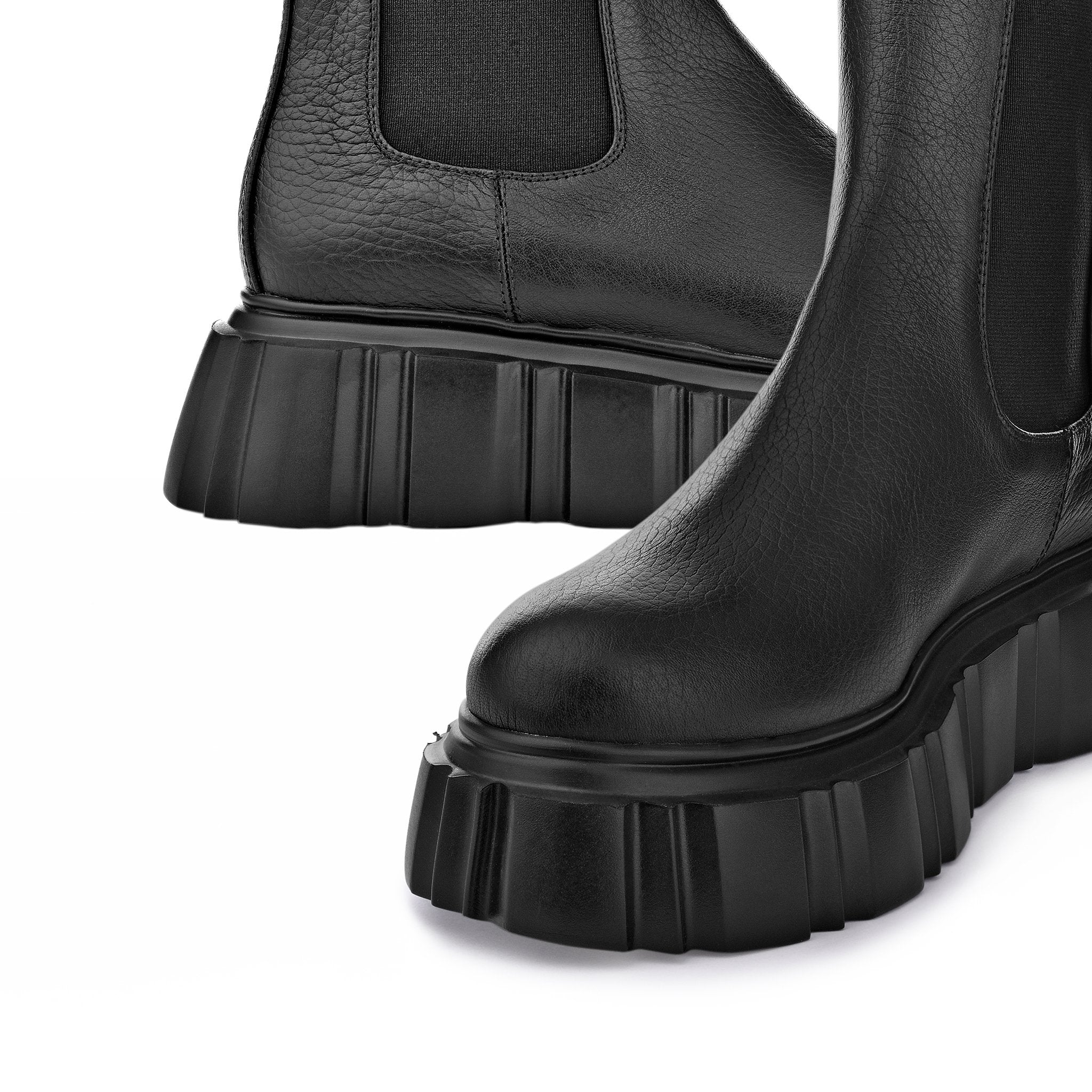Jin Black Chelsea Boots Boots