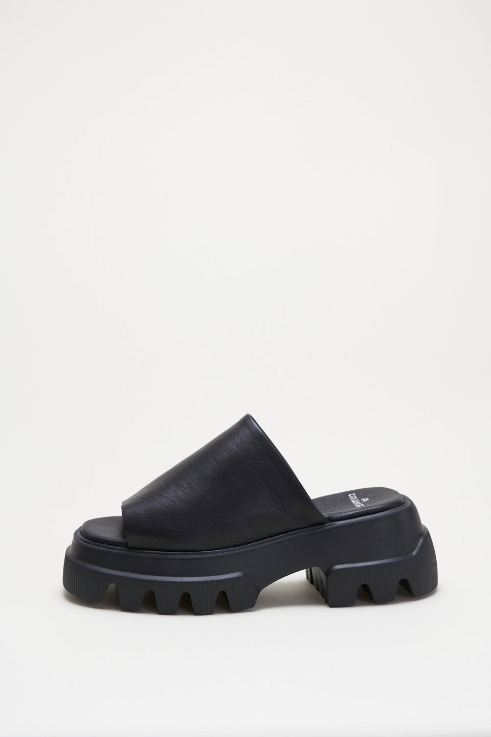 Vitello Black Chunky Slides Sandals CPH231BLACK - 6