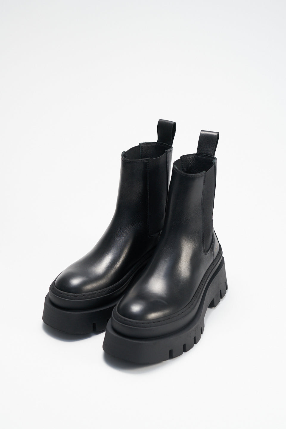 Vitello Black Black Chelsea Boots CPH686_BLACK-3
