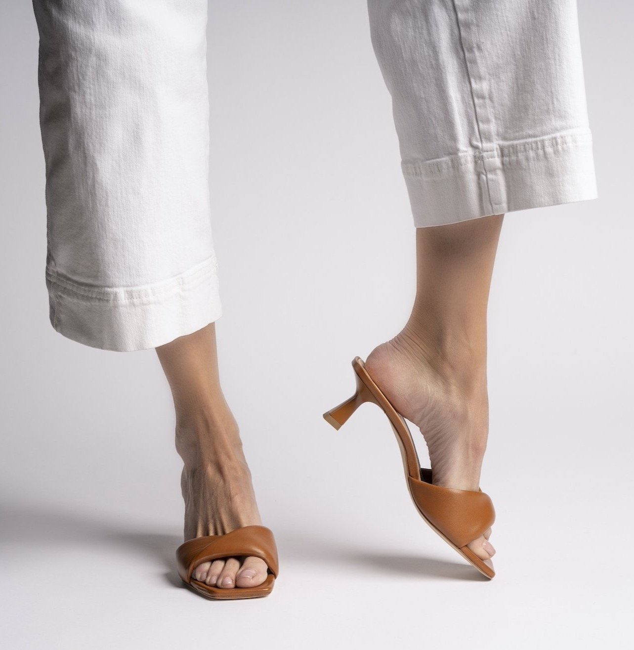 Haya Cognac Soft Leather Sandals - 4