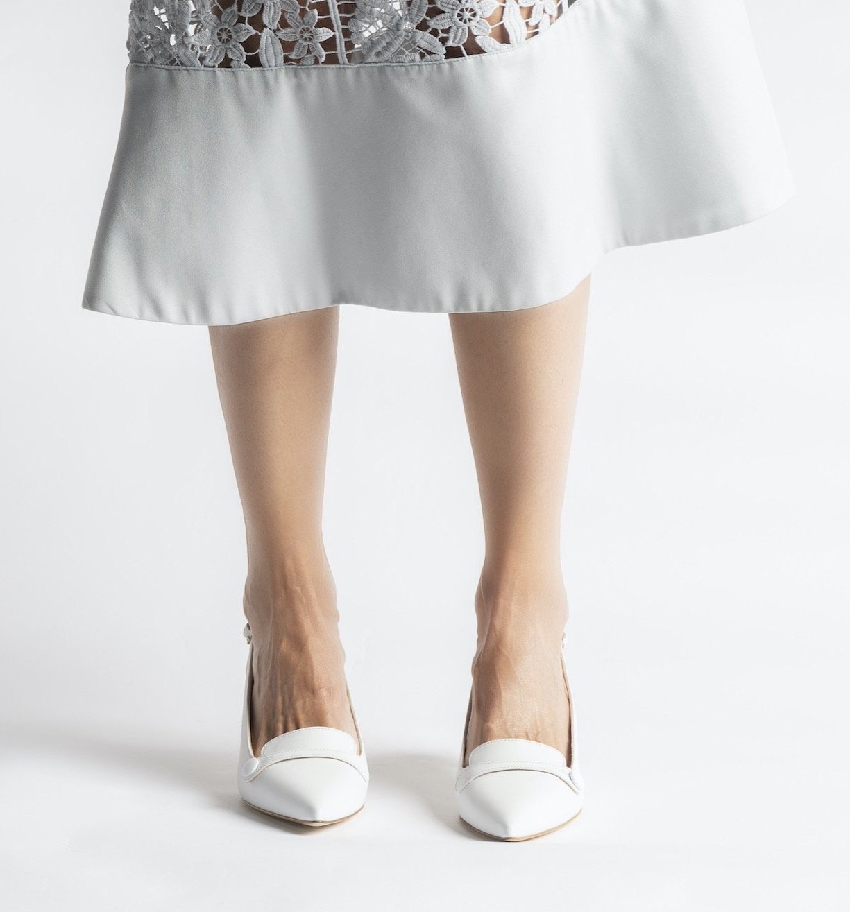 Capretto Sling Back Shoes In White Heels - 6