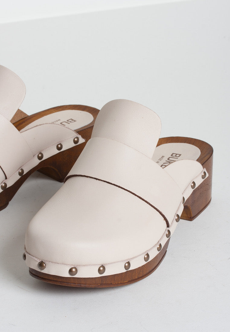 Ester Milk Studded Leather Clogs ESTER-MILK - 6