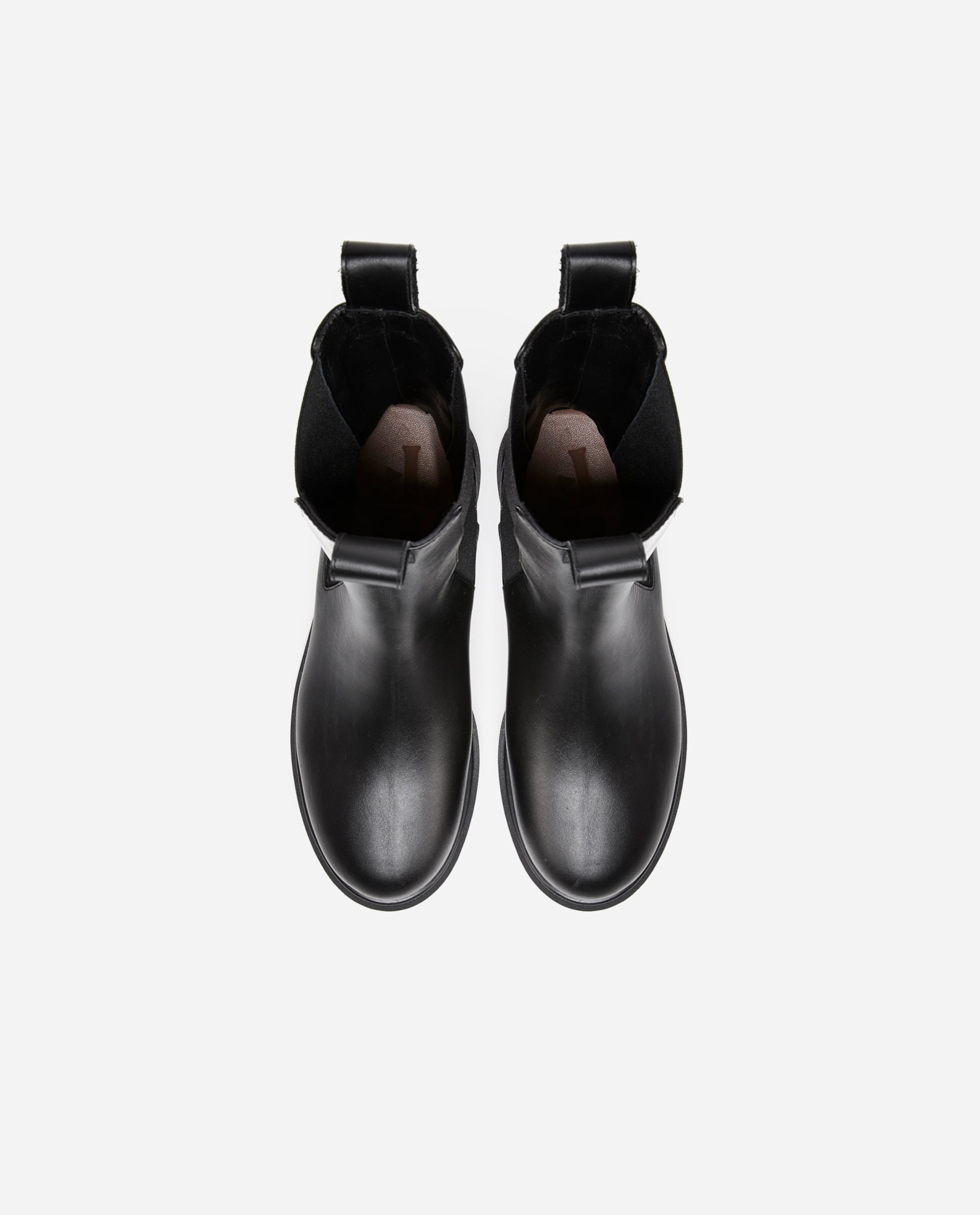 Lia Black Leather Chelsea Boots 20020813901-001 -04