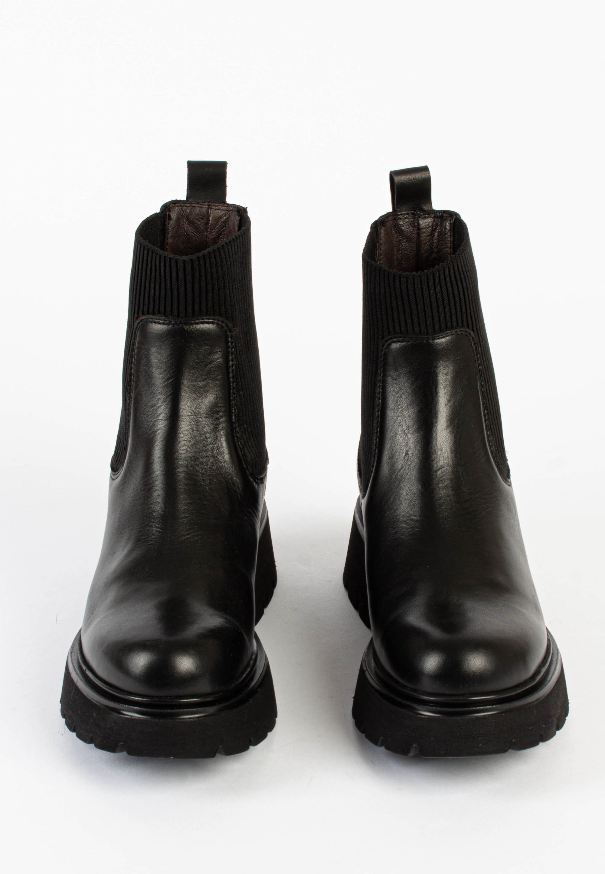 Lorrie Black Chelsea Boots LORRIE-BLK - 5
