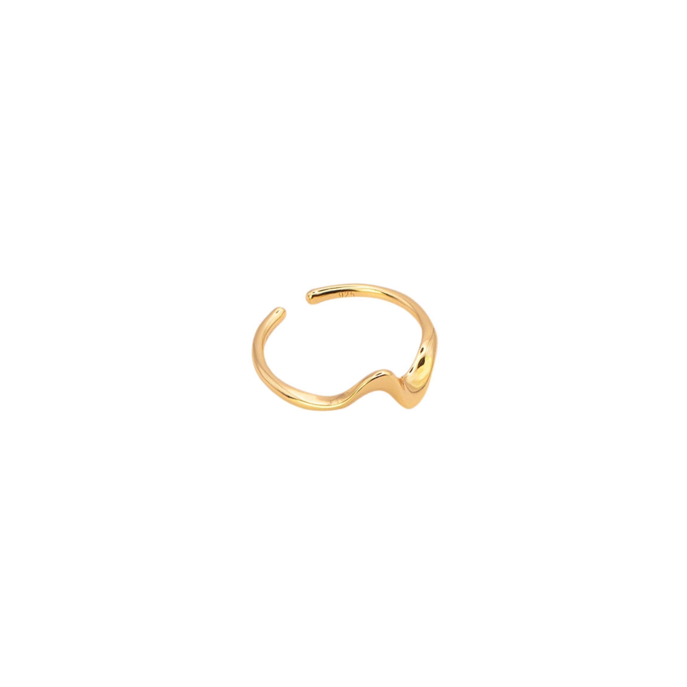 Waves Ring • 18K Gold Vermeil