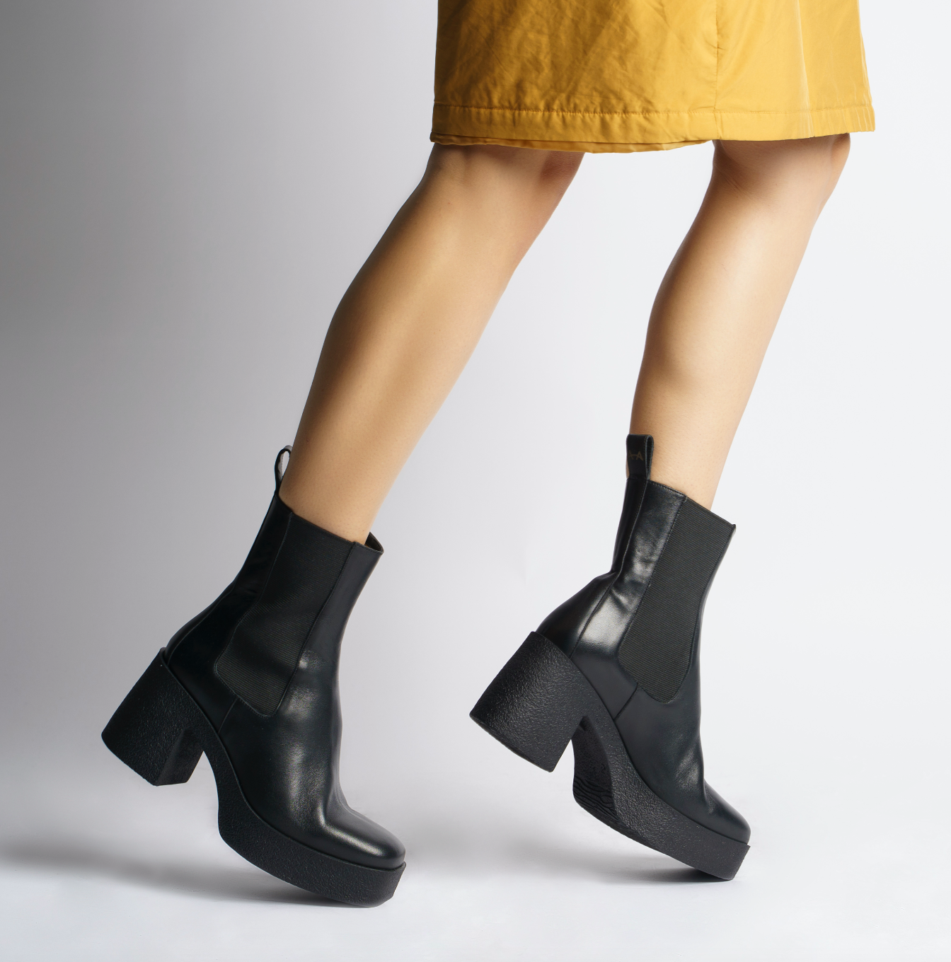 Momo Black Leather Chelsea Boots 20077-04-01 - 6