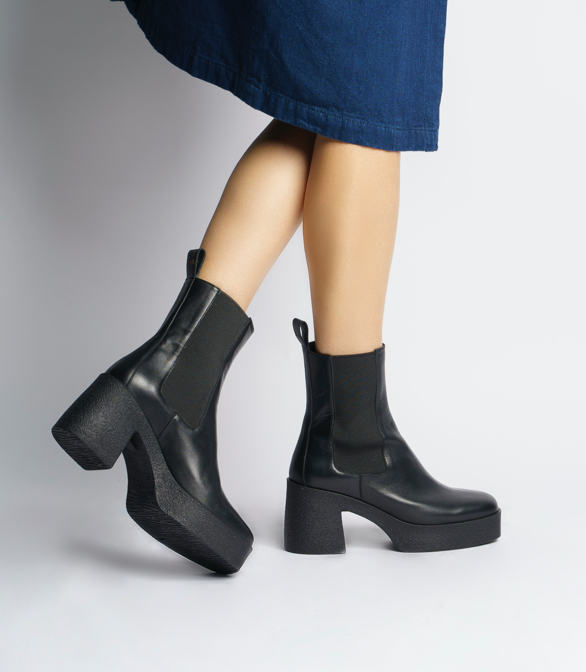Momo Black Leather Chelsea Boots 20077-04-01 - 2