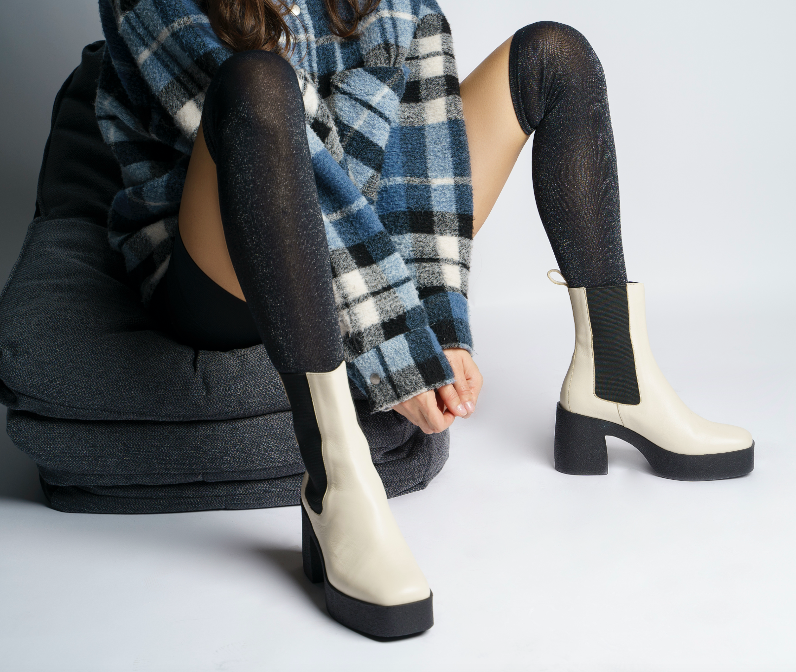 Momo Off White Leather Chelsea Boots 20077-04-02 - 5