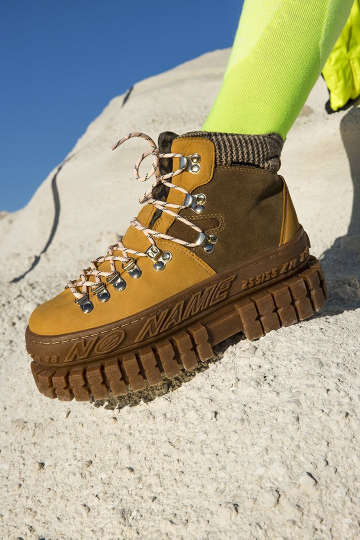 Nubuck hiking boots sale