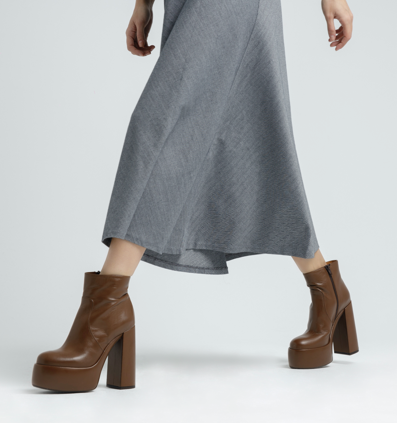 Sato Brown Platform Ankle Boots F952_SIGAR - 3