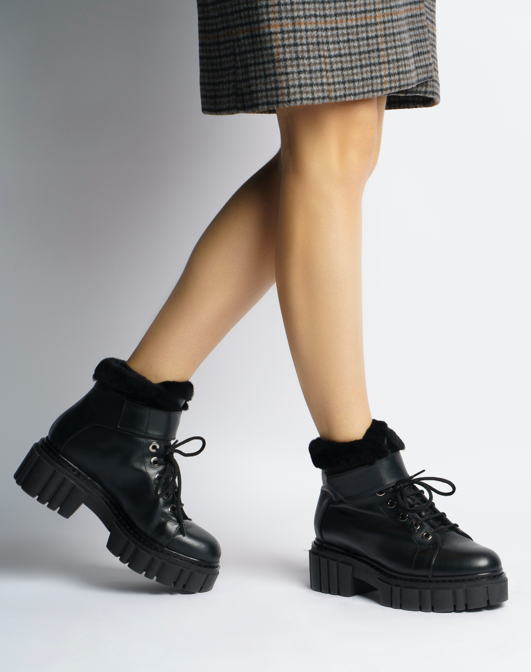 Takara Black Winter Ankle Boots 2030-01 - 2