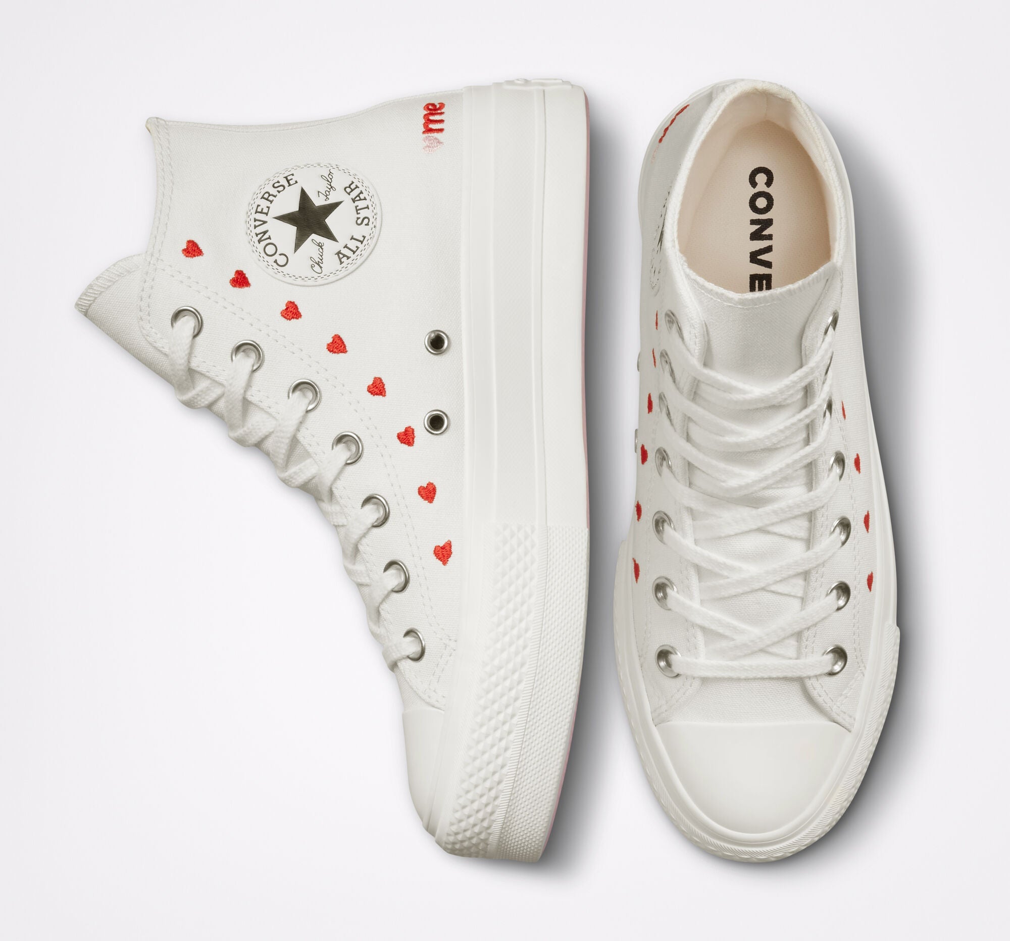 Chuck Taylor All Star Lift Embroidered Hearts A01599C - 4