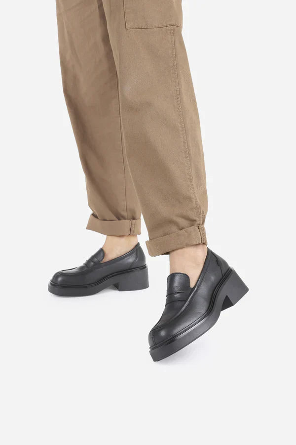 Daffey Black Loafers Loafers