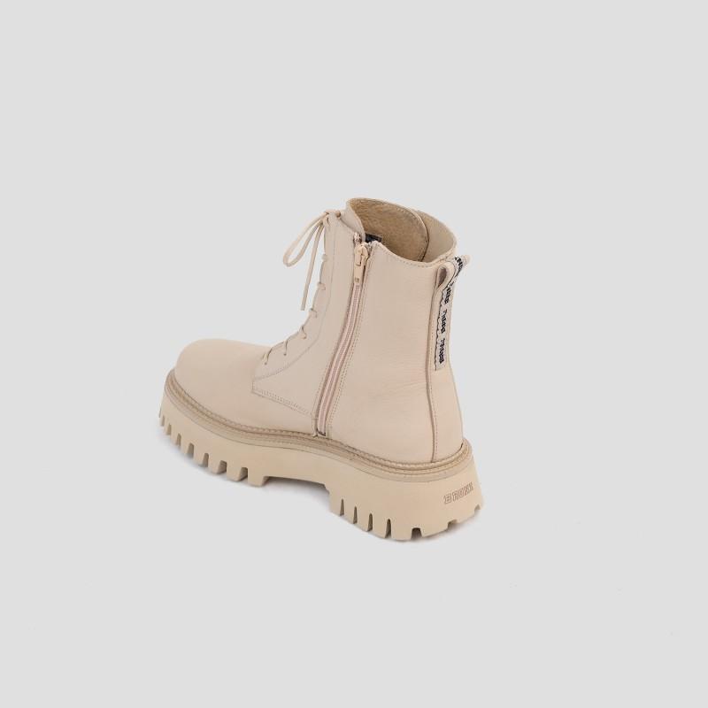 Groovy Hiking Camel Boots 47283-AA-25 - 5