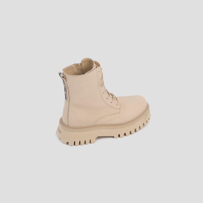 Groovy Hiking Camel Boots 47283-AA-25 - 8