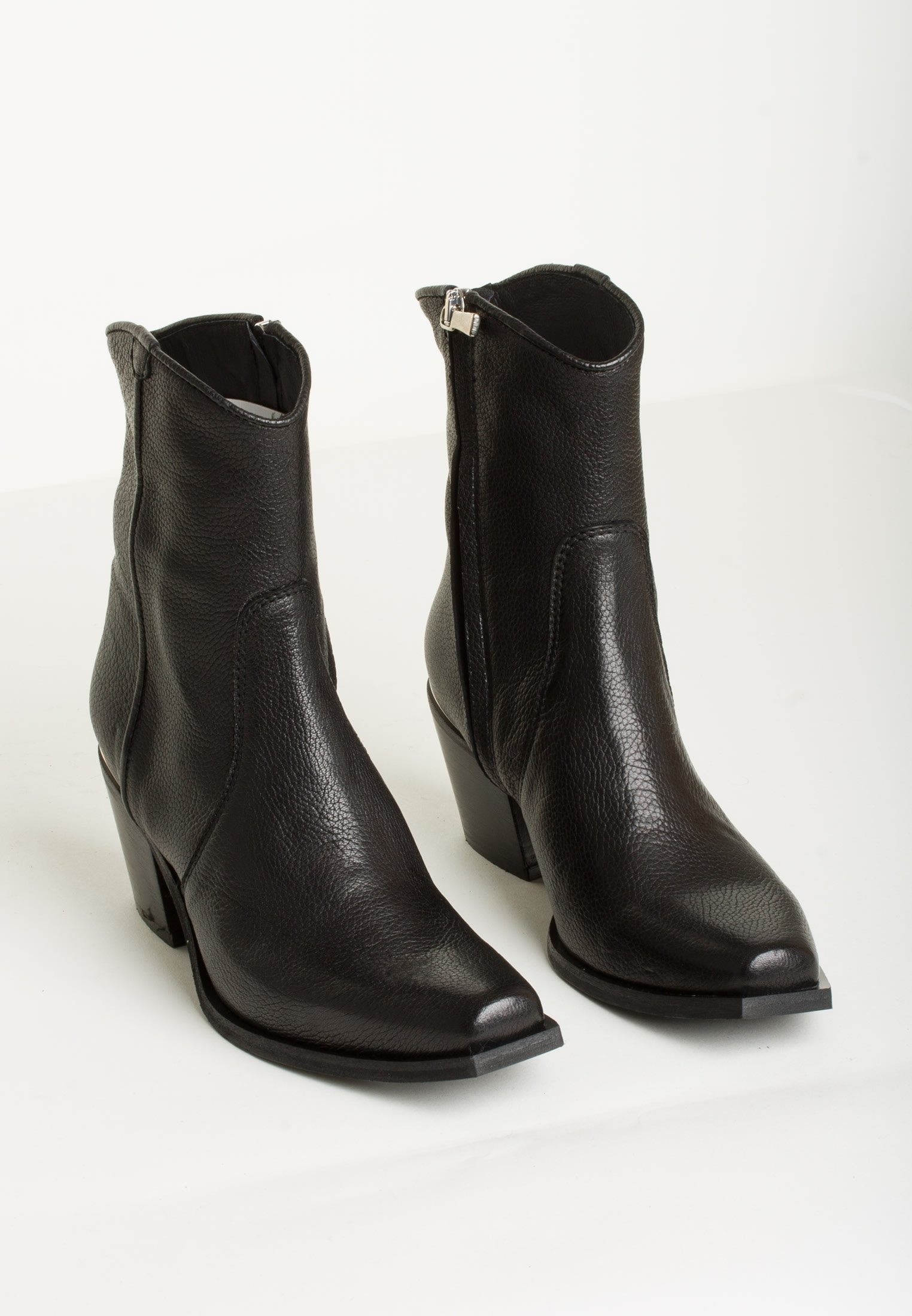 Tessa Buffalo Black Boots TESSA-BLACK-1 - 4